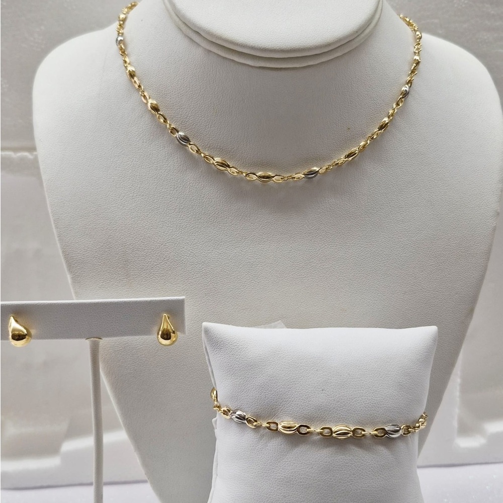 Elegant Gold and Silver Jewelry Set